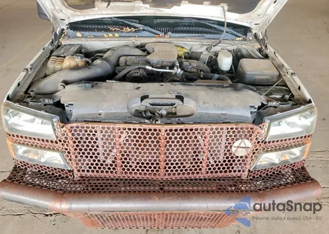 2004 Chevrolet Silverado K2500 Heavy Duty z USA, uszkodzony, nr VIN 1GCHK23254F176146